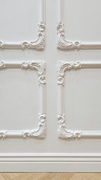 The Cecilia Corner Moulding