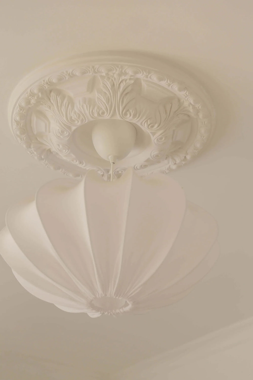 Ornate Decorative Ceiling Rose - 49.2cm