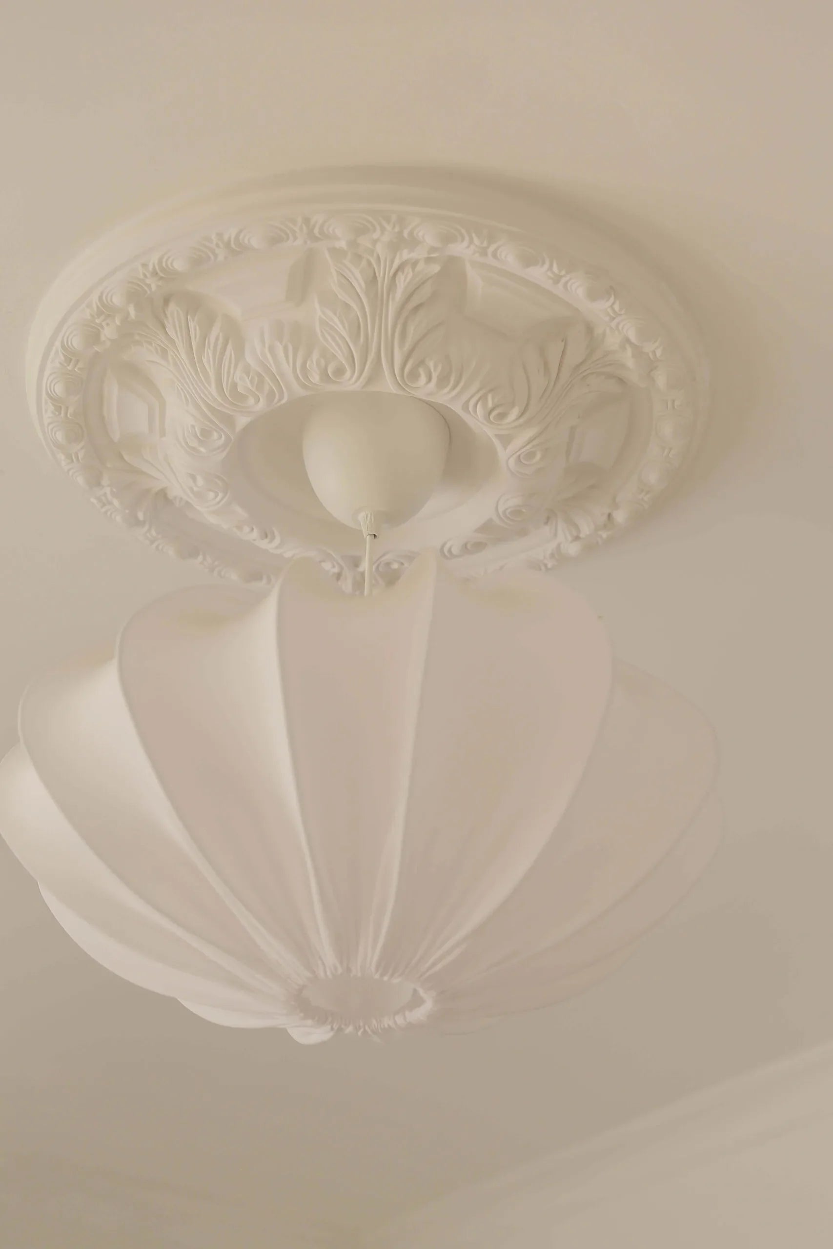 Ornate Decorative Ceiling Rose - 49.2cm